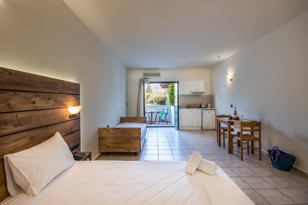 Dias Hotel & Apts Stalida Zewnętrze zdjęcie